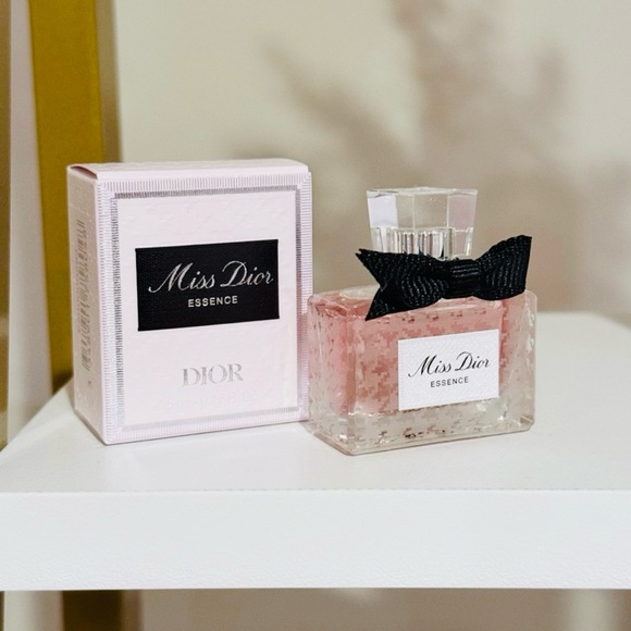 Dior Miss Dior Essence Mini Dabber - Picture 2 of 3